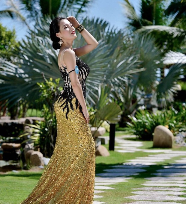 Clip show hàng của Người đẹp qua ảnh 2015 - Võ Lại Quỳnh Như